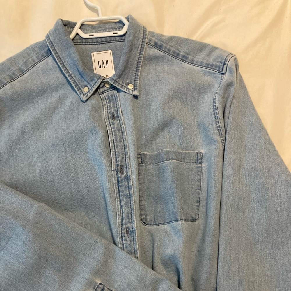 New GAP denim shirt XL